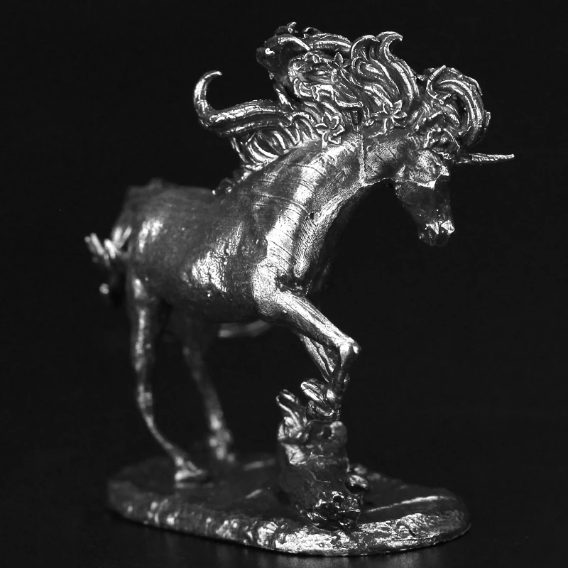 Logam Kuno Setan Suci Tentara  - Board Game Holis ulasan dan harga